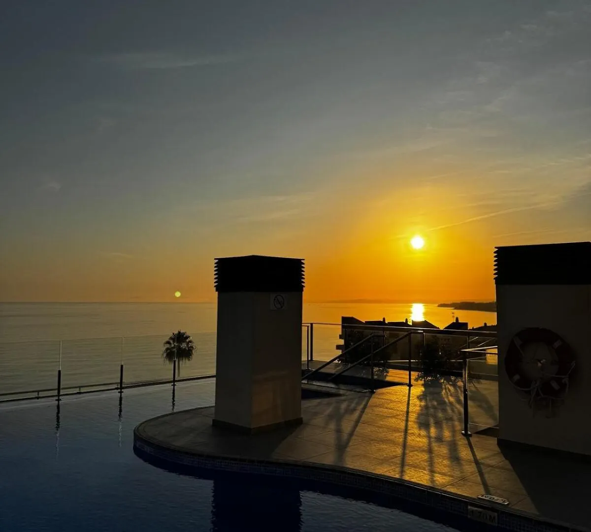 Luxury On The Beach & Infinity Pool, Marbella Estepona Spain