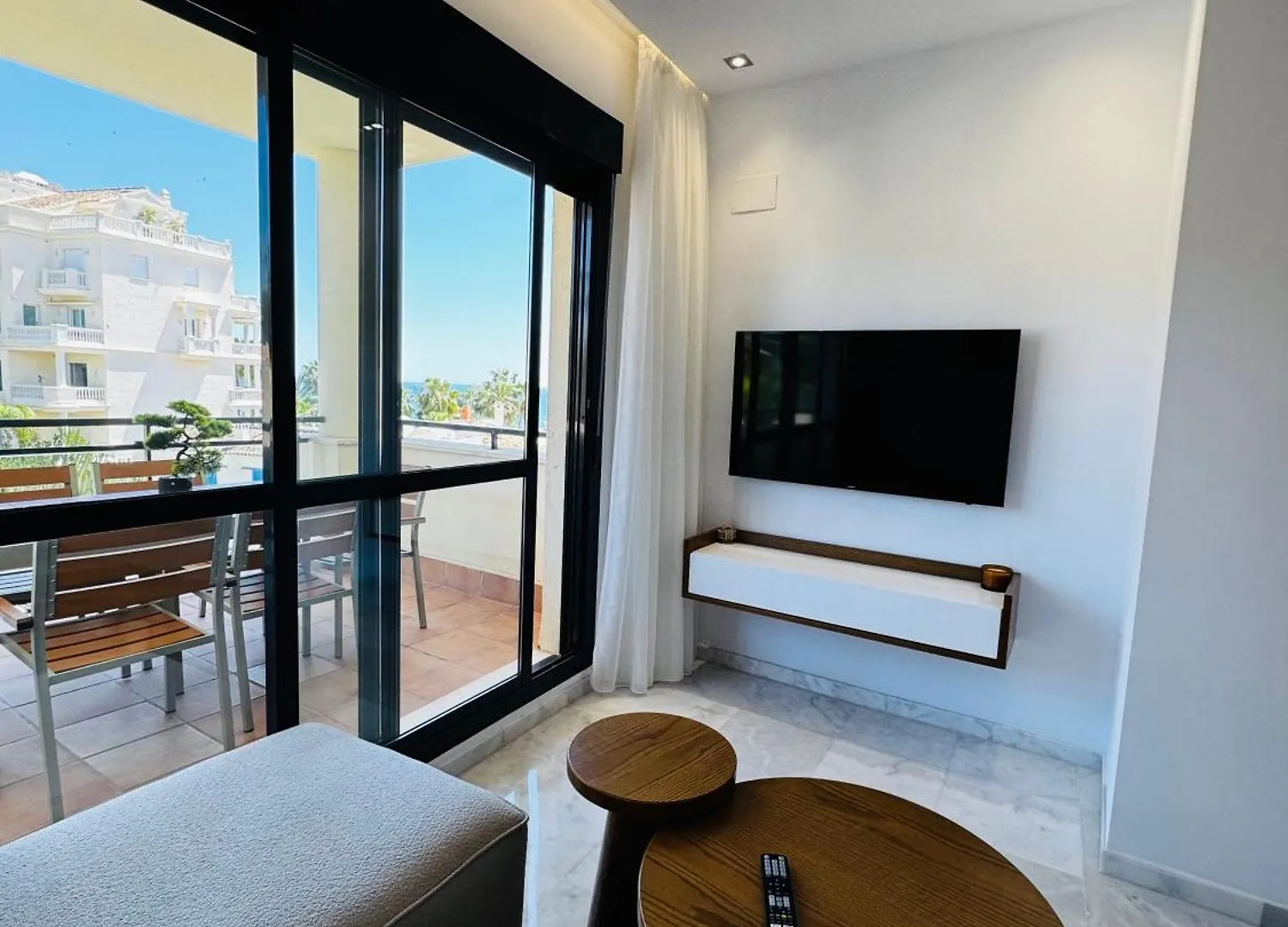 Luxury On The Beach & Infinity Pool, Marbella Estepona 0*,  Spain