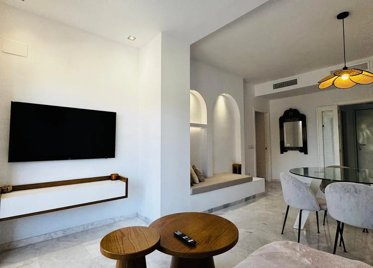 Luxury On The Beach & Infinity Pool, Marbella Estepona