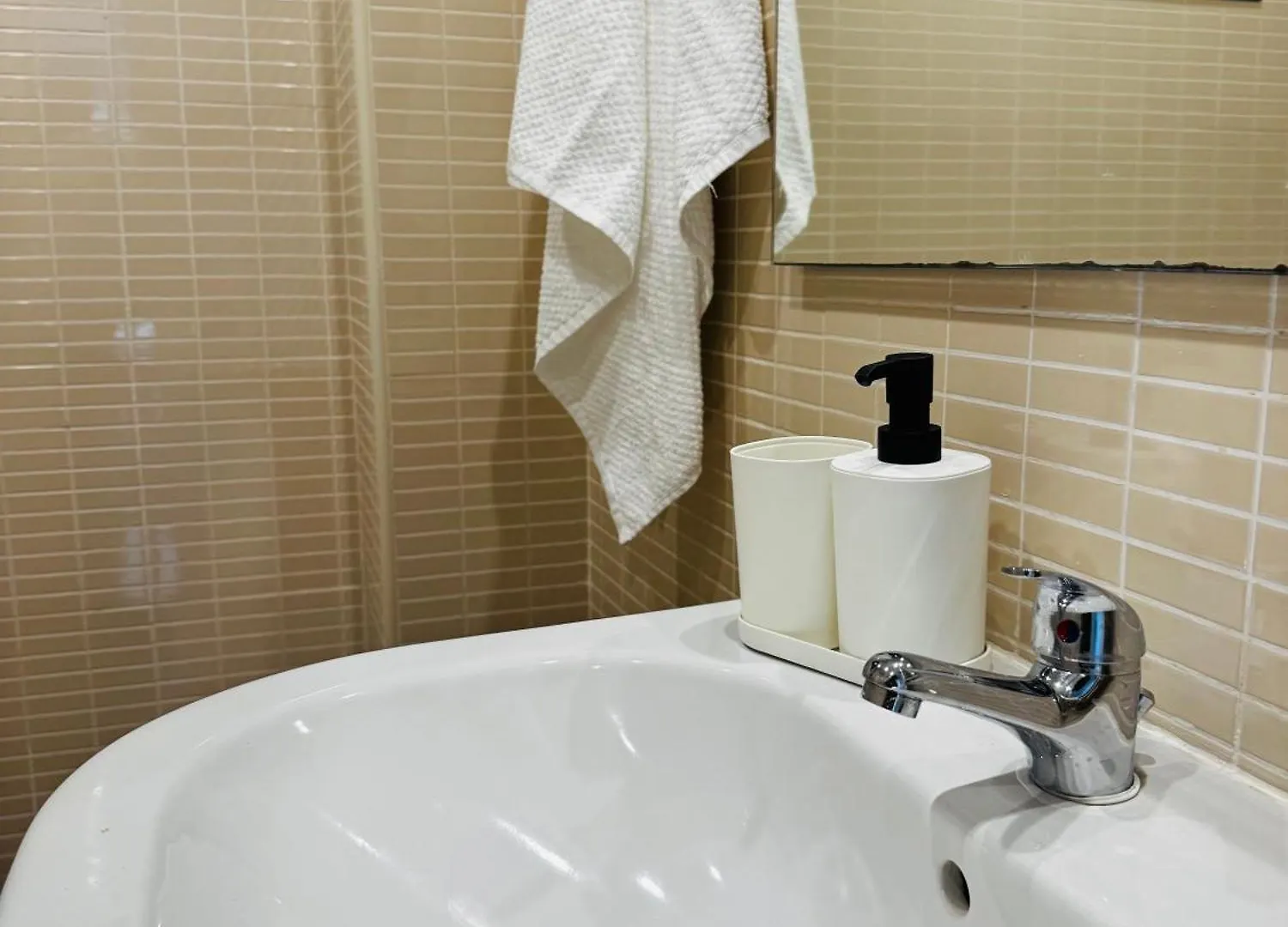 Apartment Luxury On The Beach & Infinity Pool, Marbella Estepona